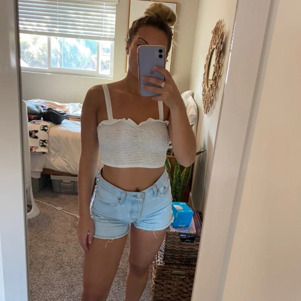 Urban crop top